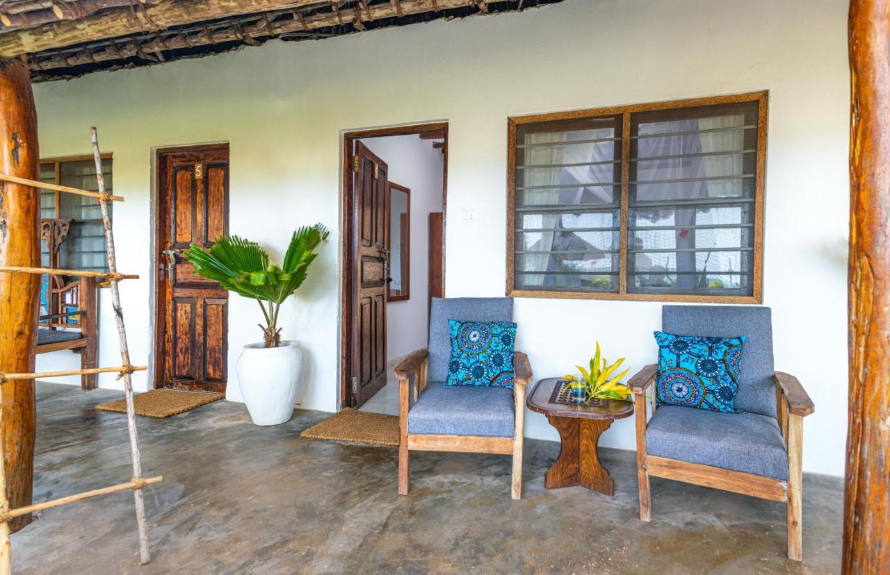 Poa Poa Bungalows Kiwengwa  Esterno foto