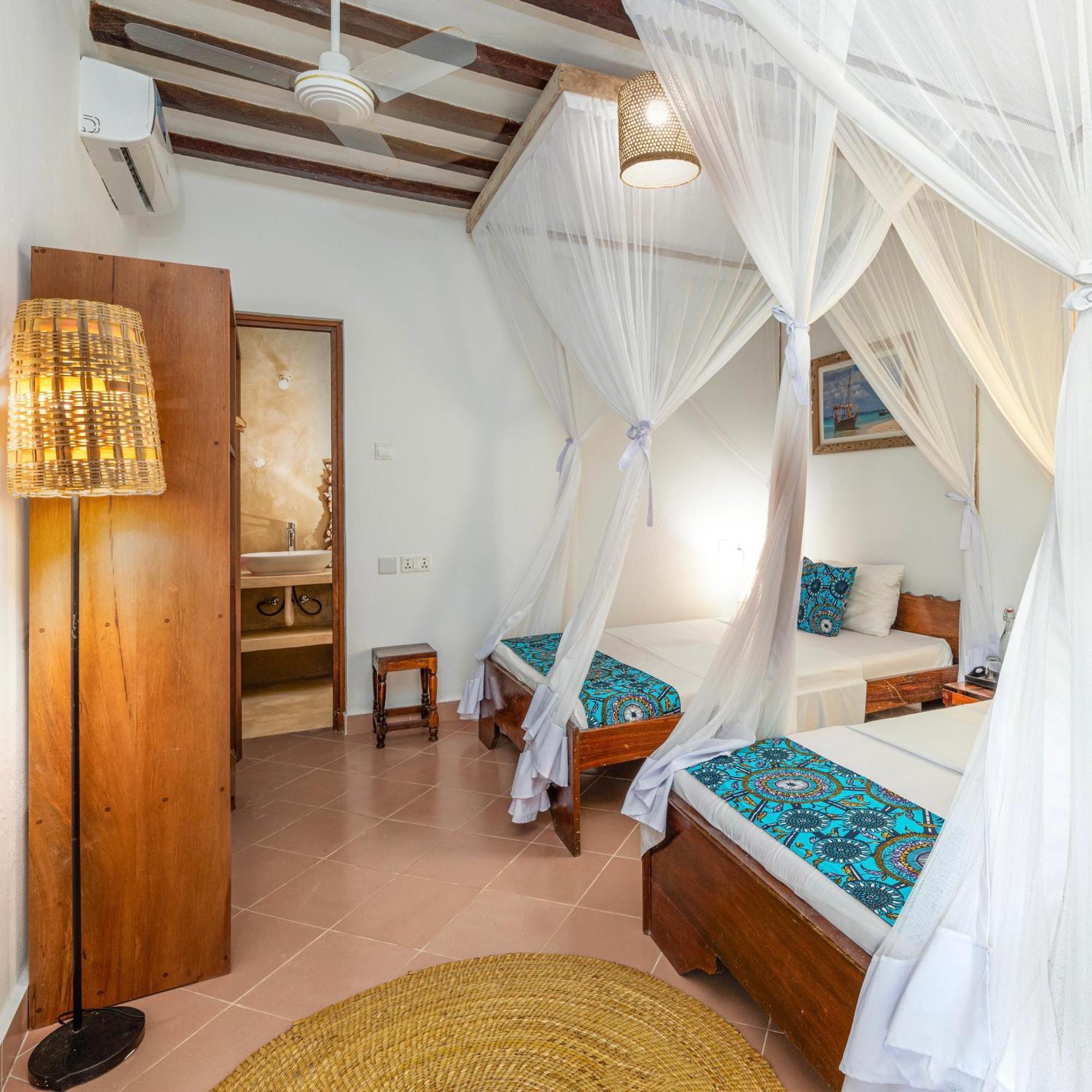 Poa Poa Bungalows Kiwengwa  Esterno foto